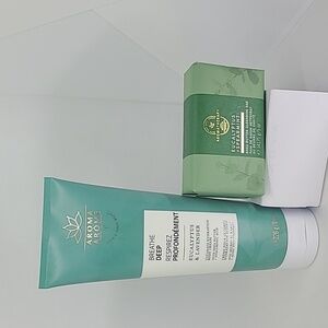 Bath& Body Aromatherapy Eucalyptus & Lavender Bidy Lotion and Soap